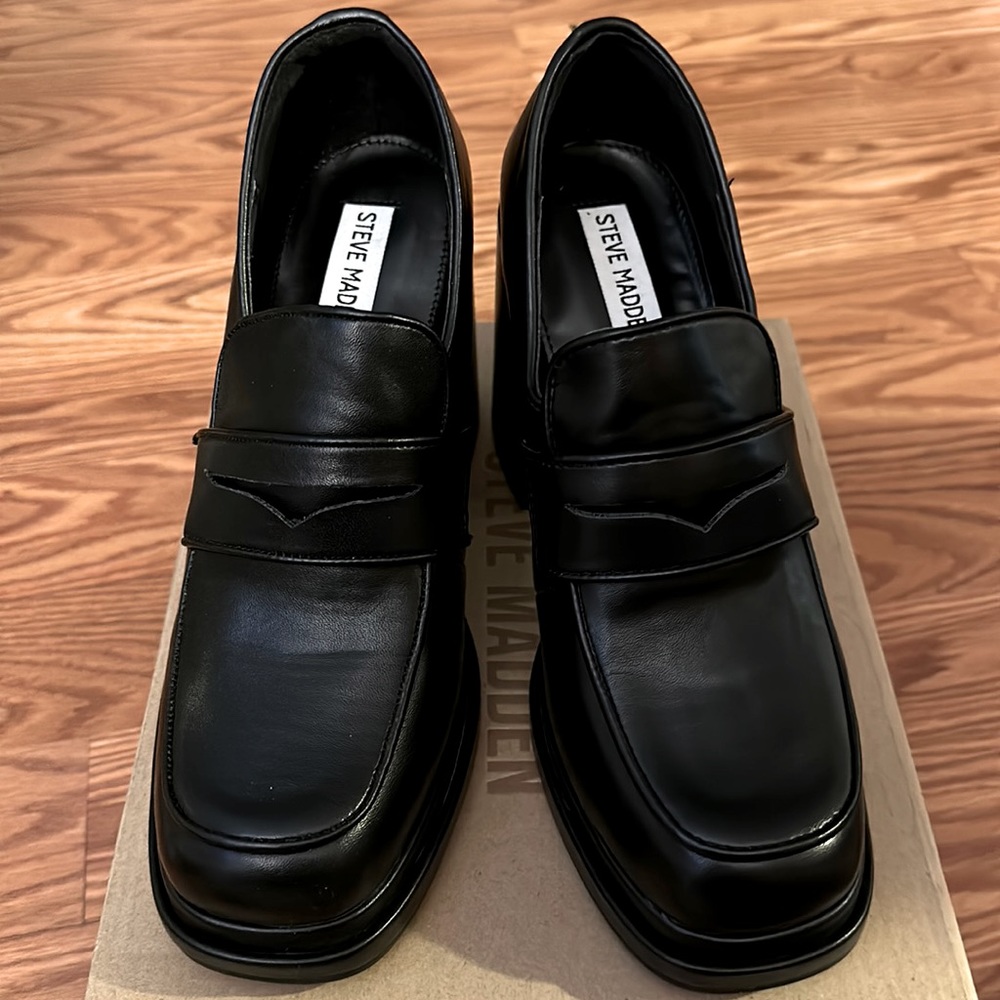Steve Madden Arlo Platform Heels